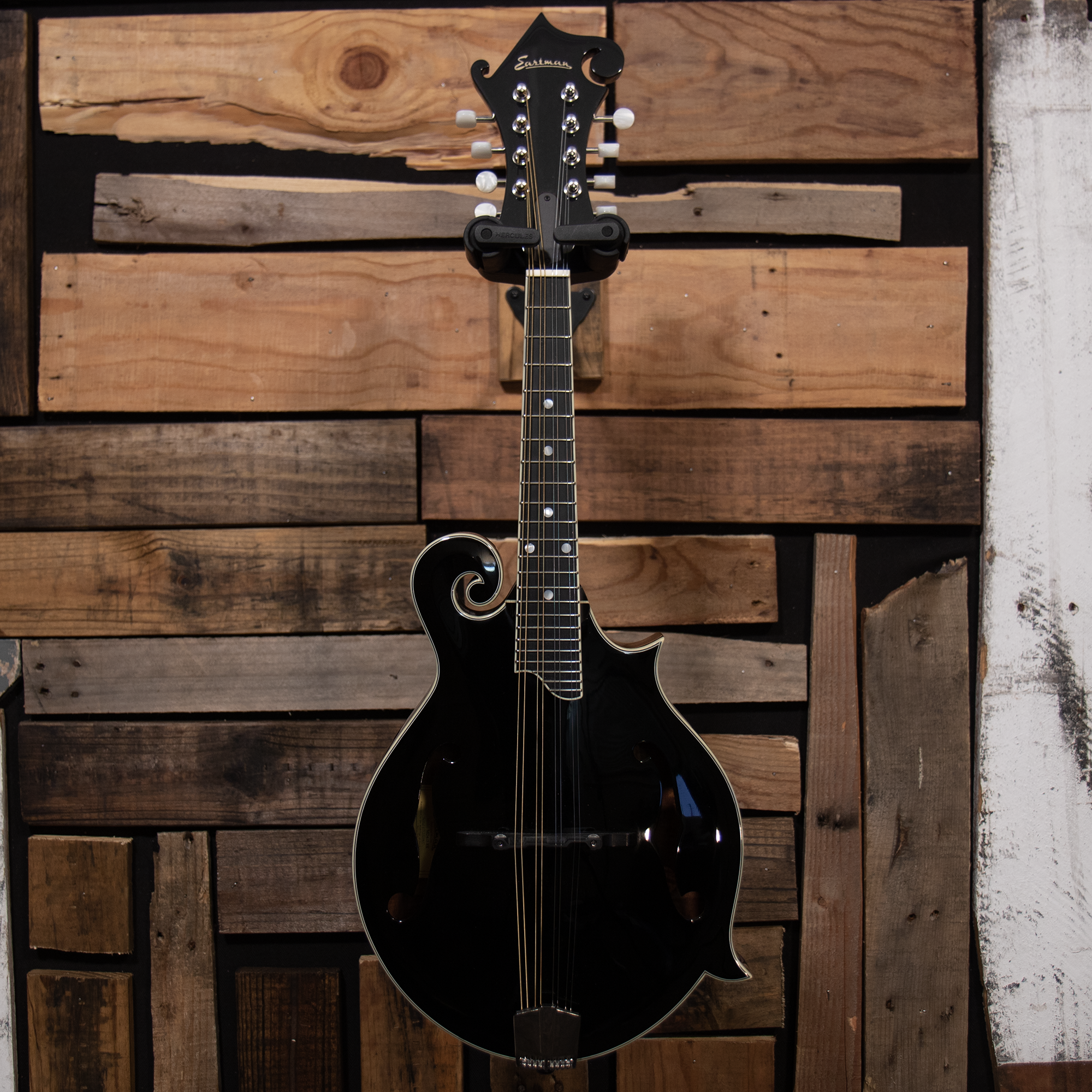 Eastman MD415-BK F-Style Mandolin