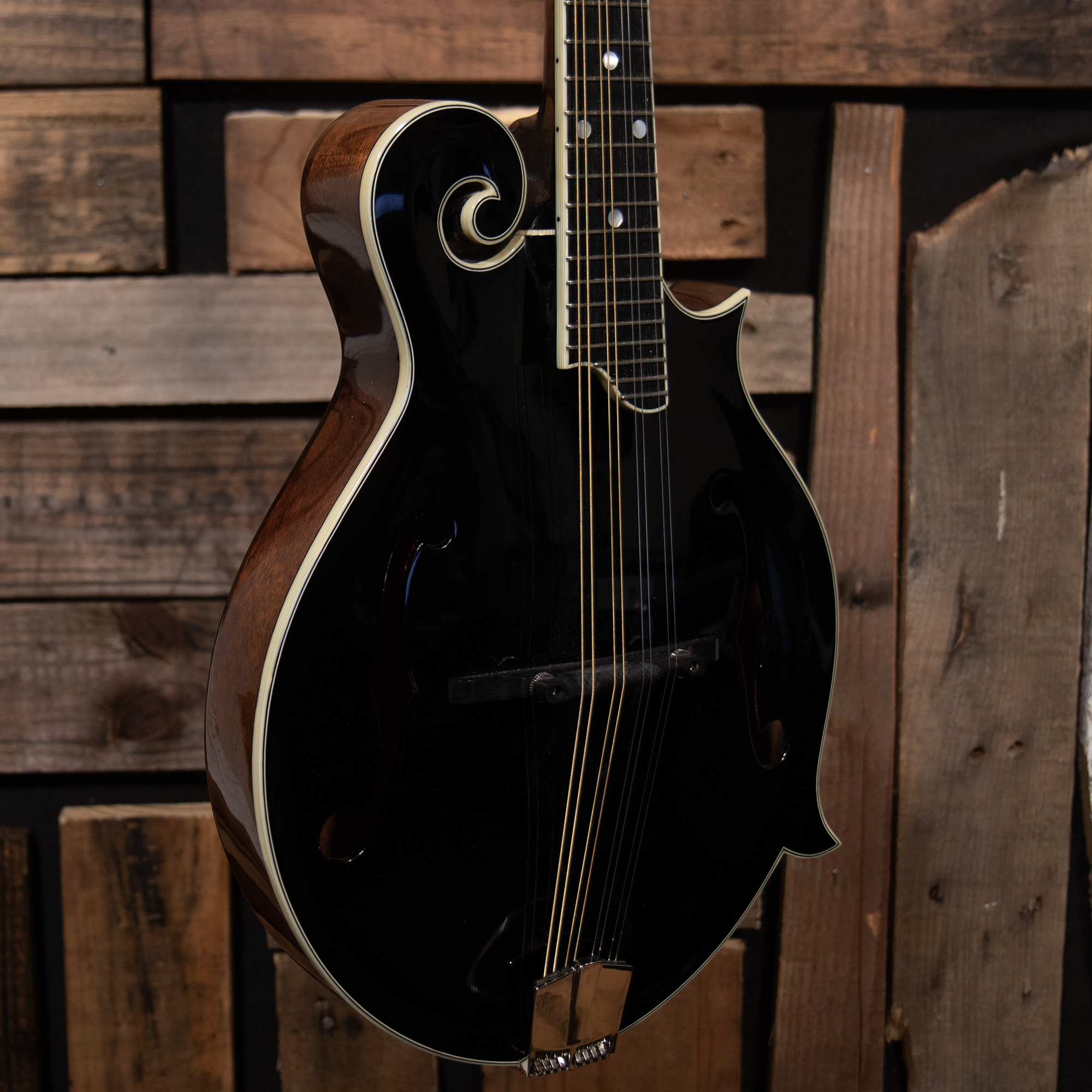 Eastman MD415-BK F-Style Mandolin