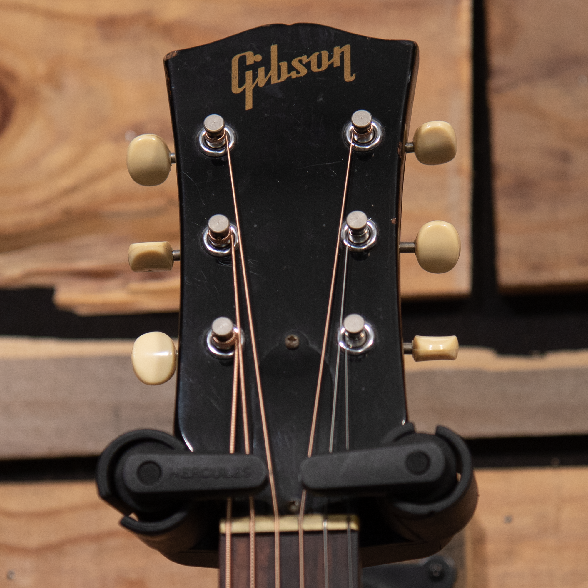 1967 Gibson J-50ADJ