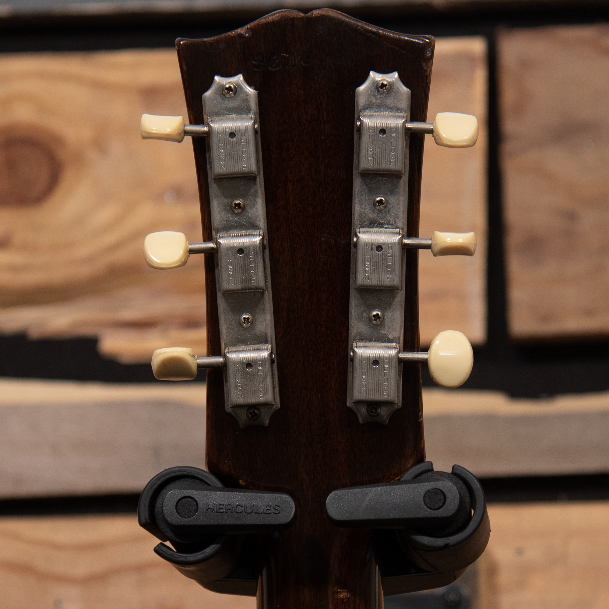1967 Gibson J-50ADJ