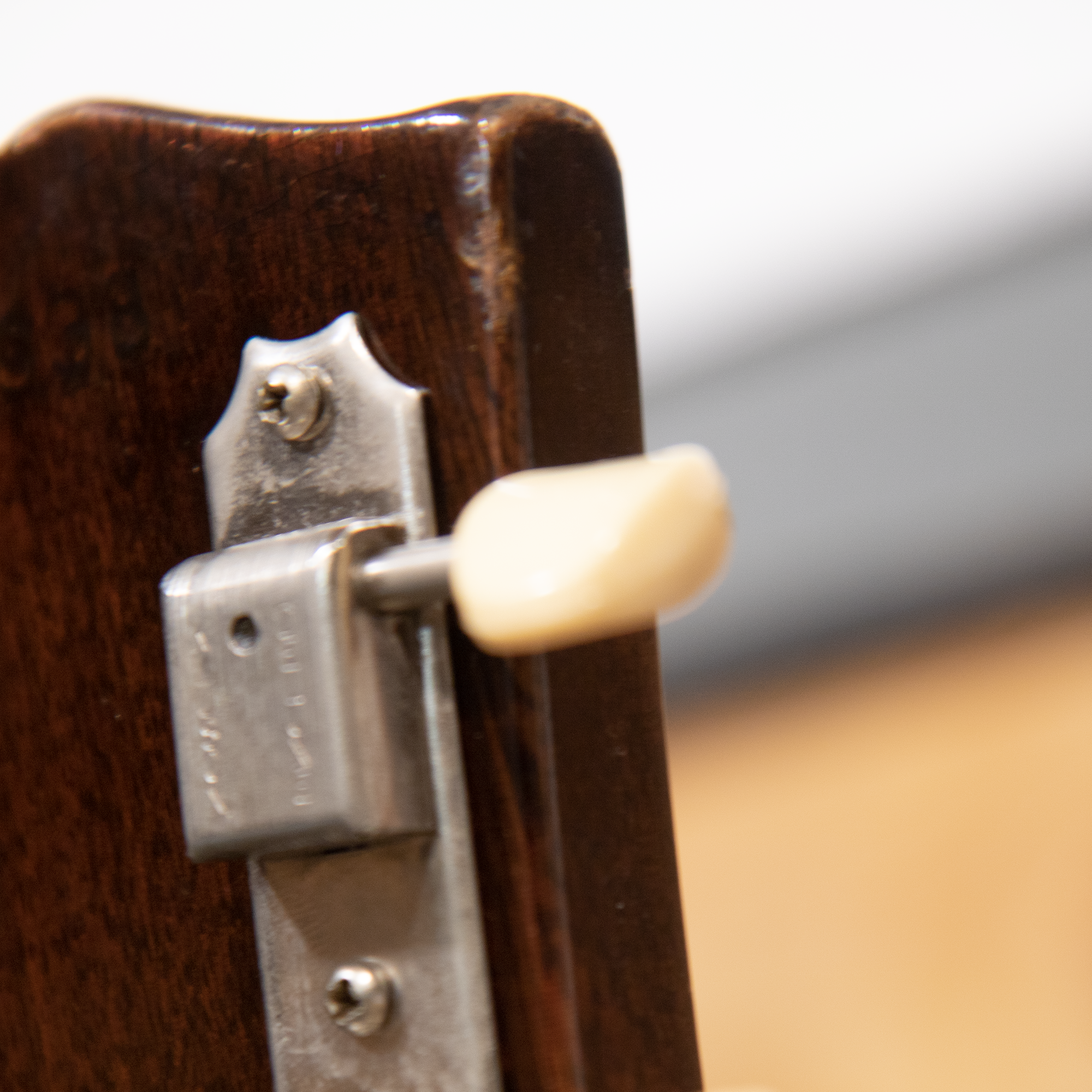 1967 Gibson J-50ADJ