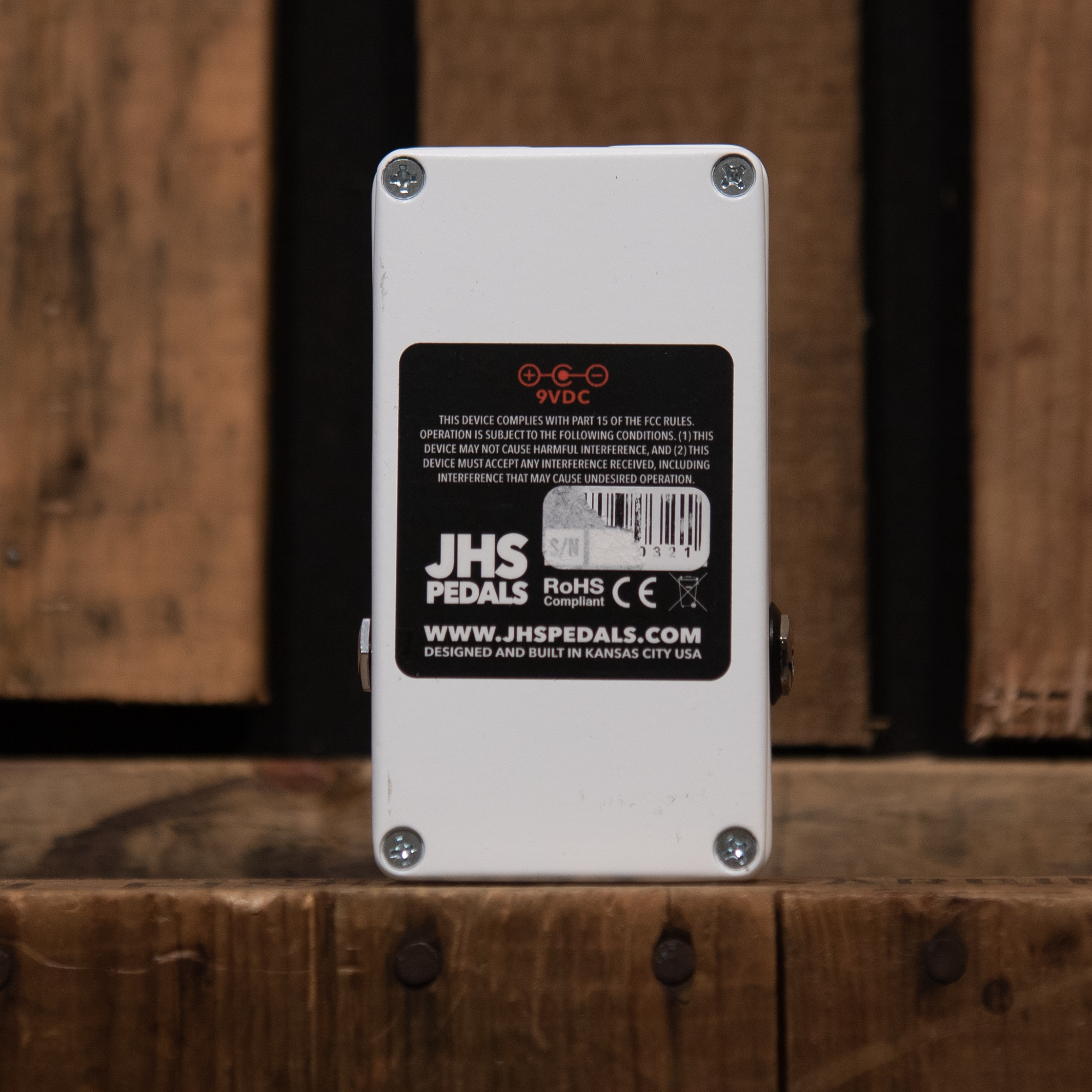 JHS 3 Series Delay