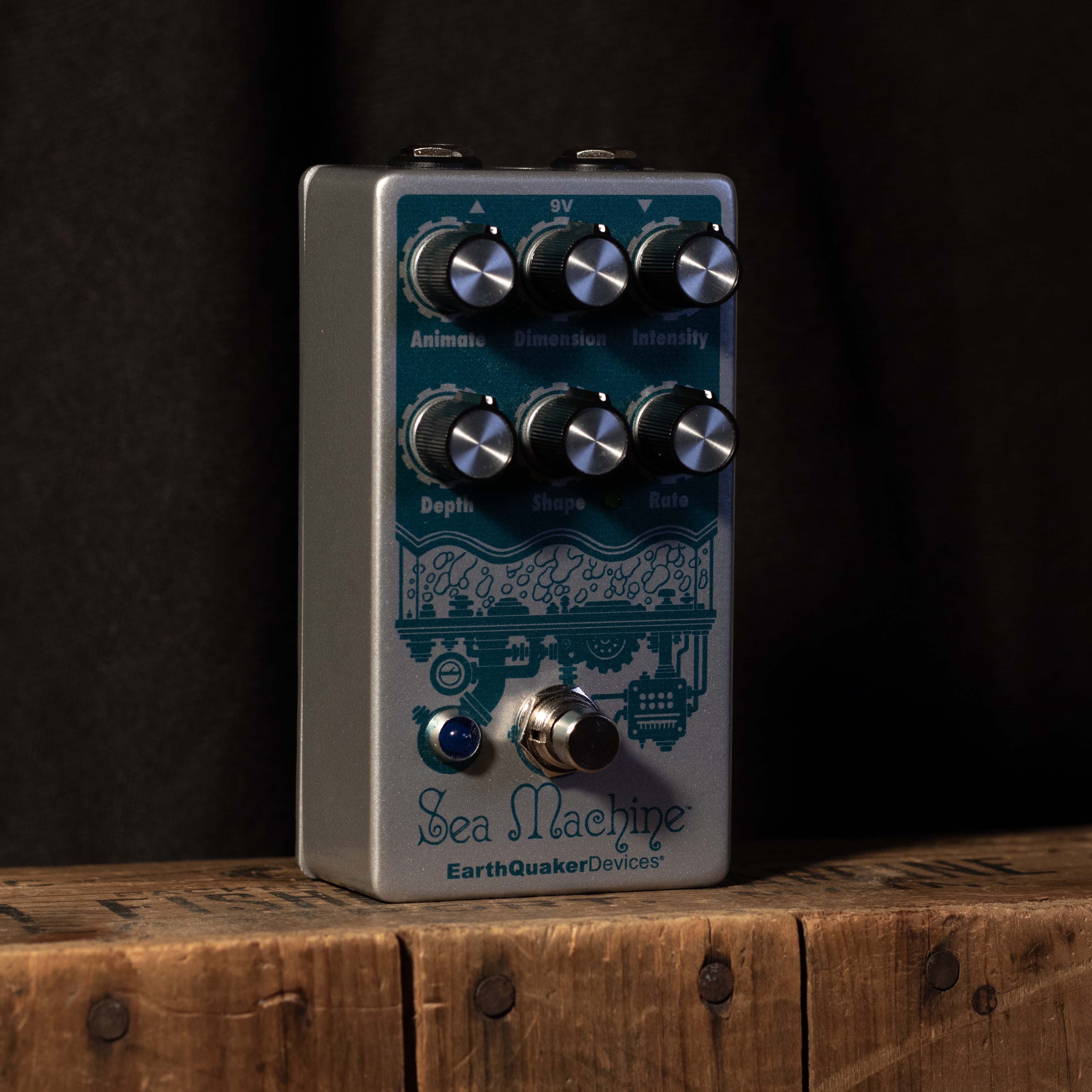 Used Earthquaker Devices Sea Machine w/ box