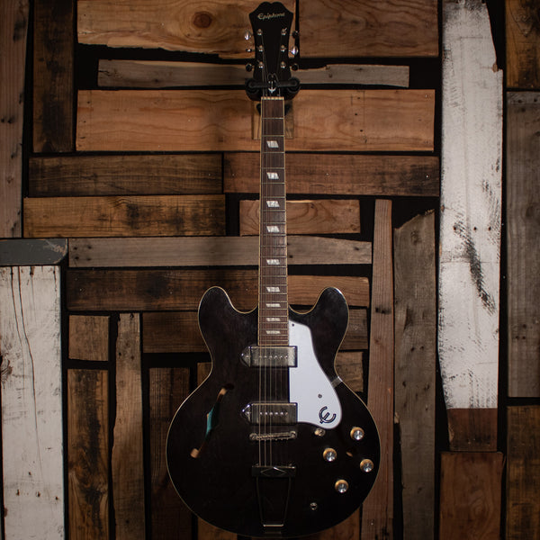 Amazon.com: Epiphone Casino Hollowbody Worn, Ebony : Musical
