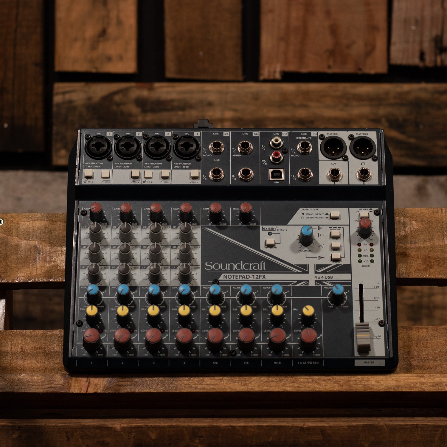 Soundcraft Notepad-12FX