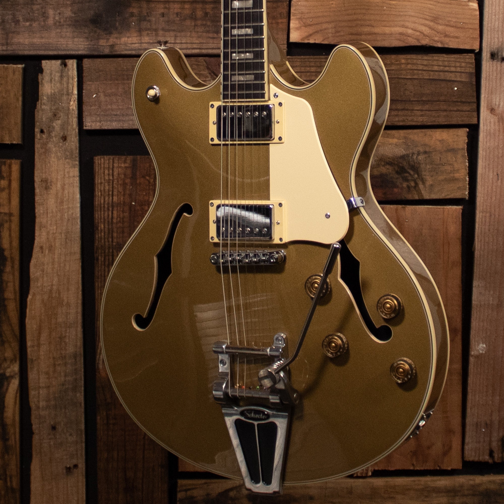 Schecter Corsair - Goldtop