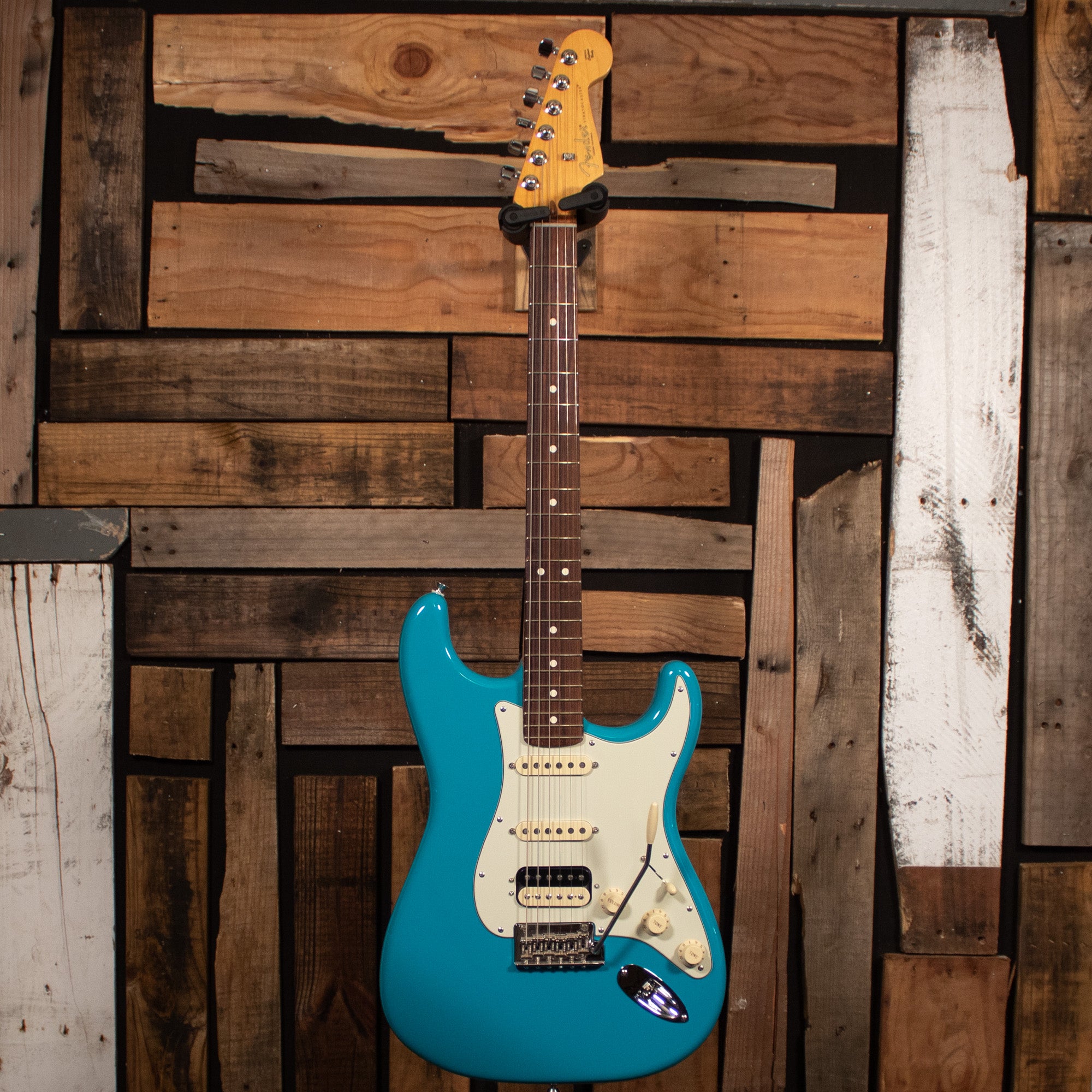 Fender American Professional II Stratocaster HSS - Miami Blue