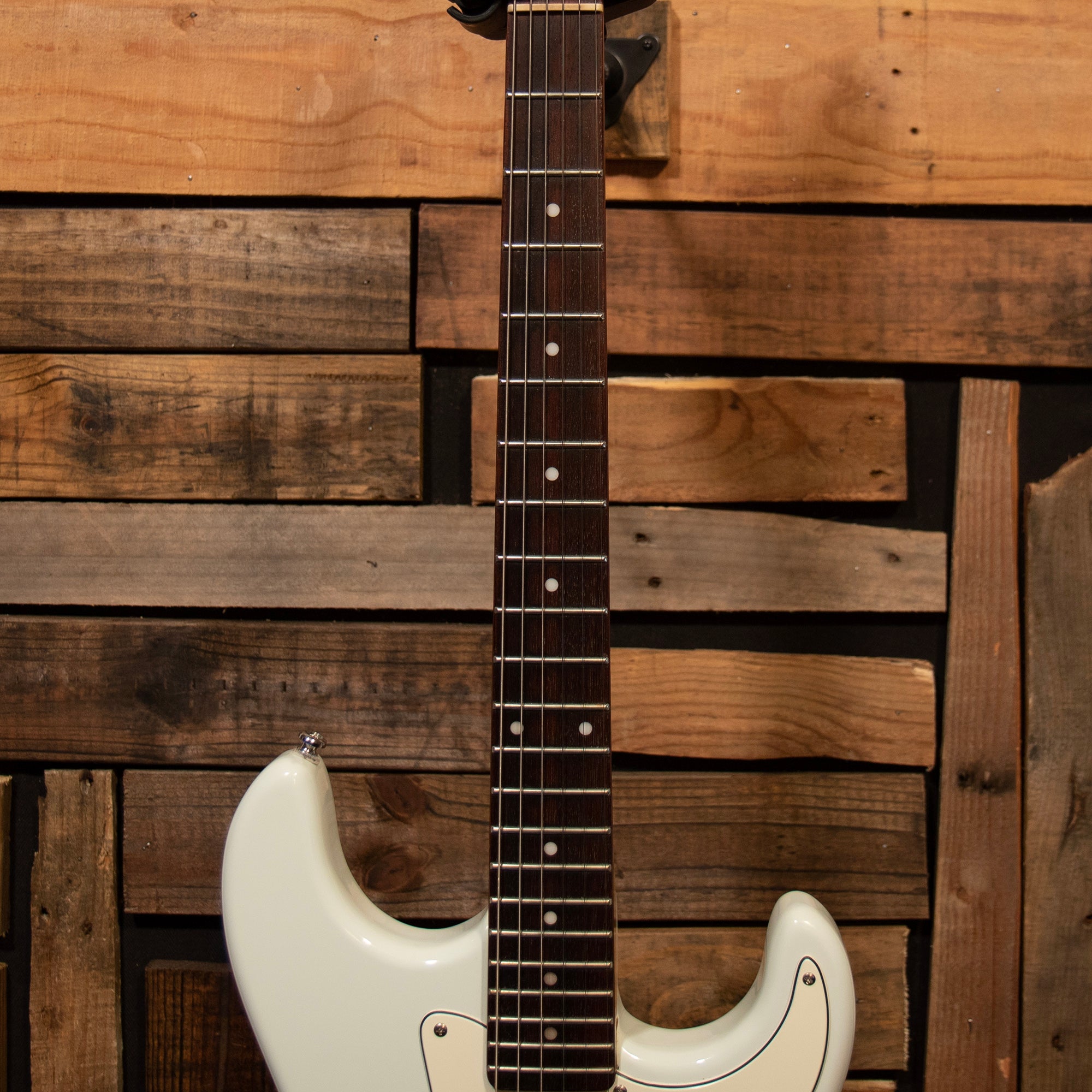 G&L S-500 Tribute　かなり美品です。 ジーアンドエル(G&L)|G&L/S500 TRIBUTE(MADE IN JAPAN|HARDOFF