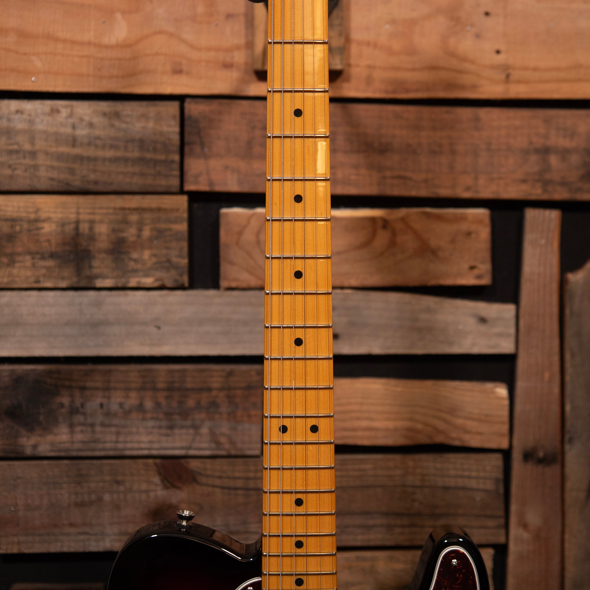 Fender American Professional II Telecaster - 3-Color Sunburst
