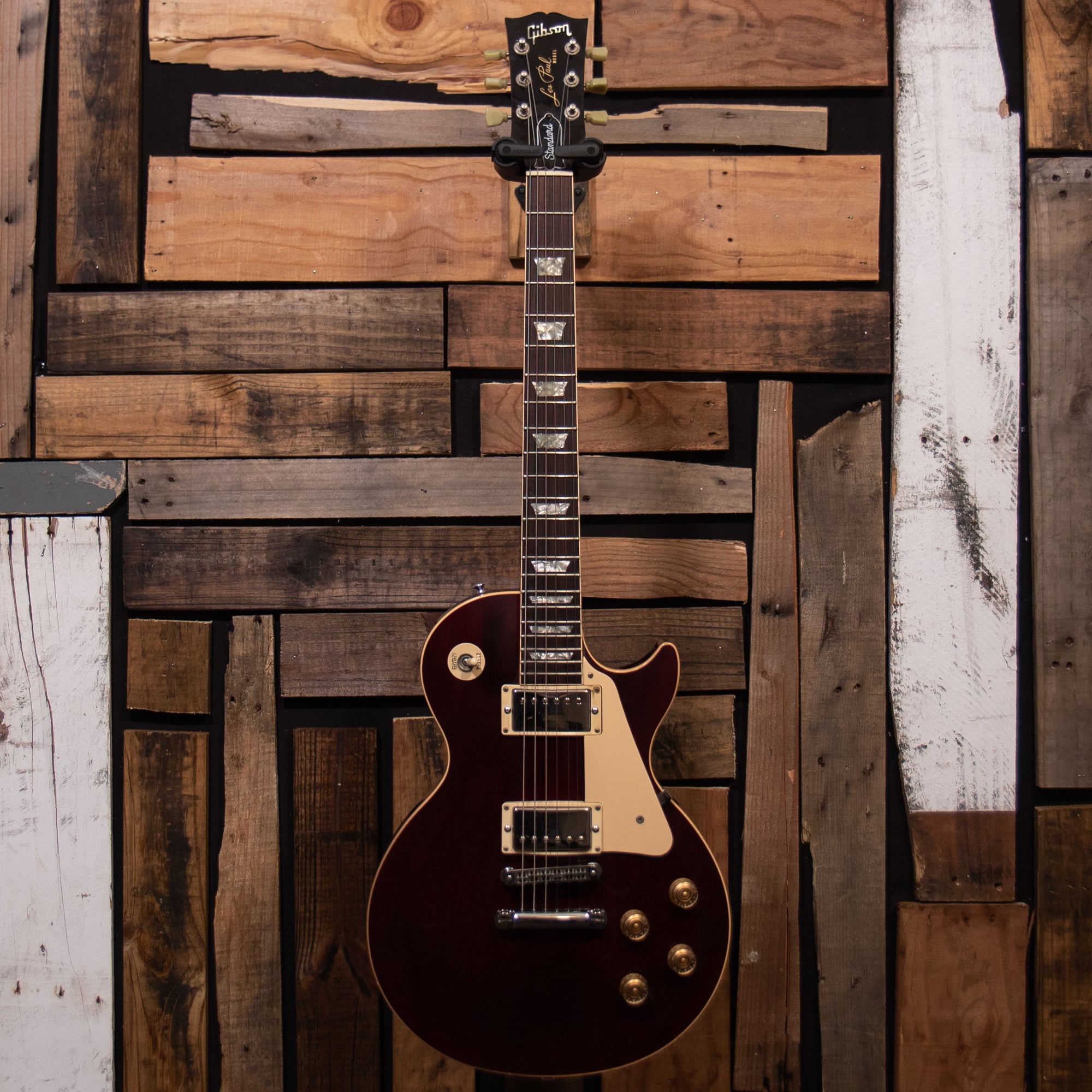 1988 Gibson Les Paul Standard - Wine Red