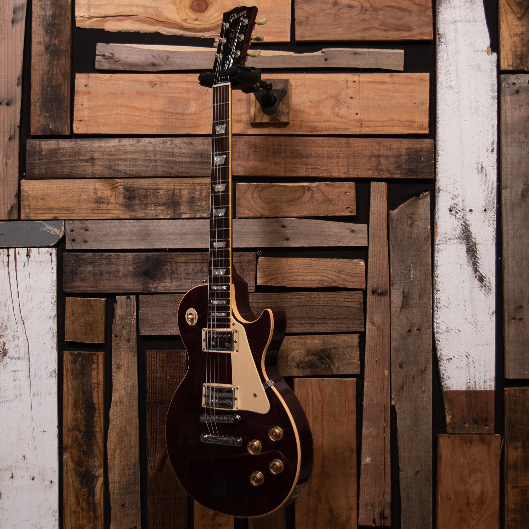 1988 Gibson Les Paul Standard - Wine Red