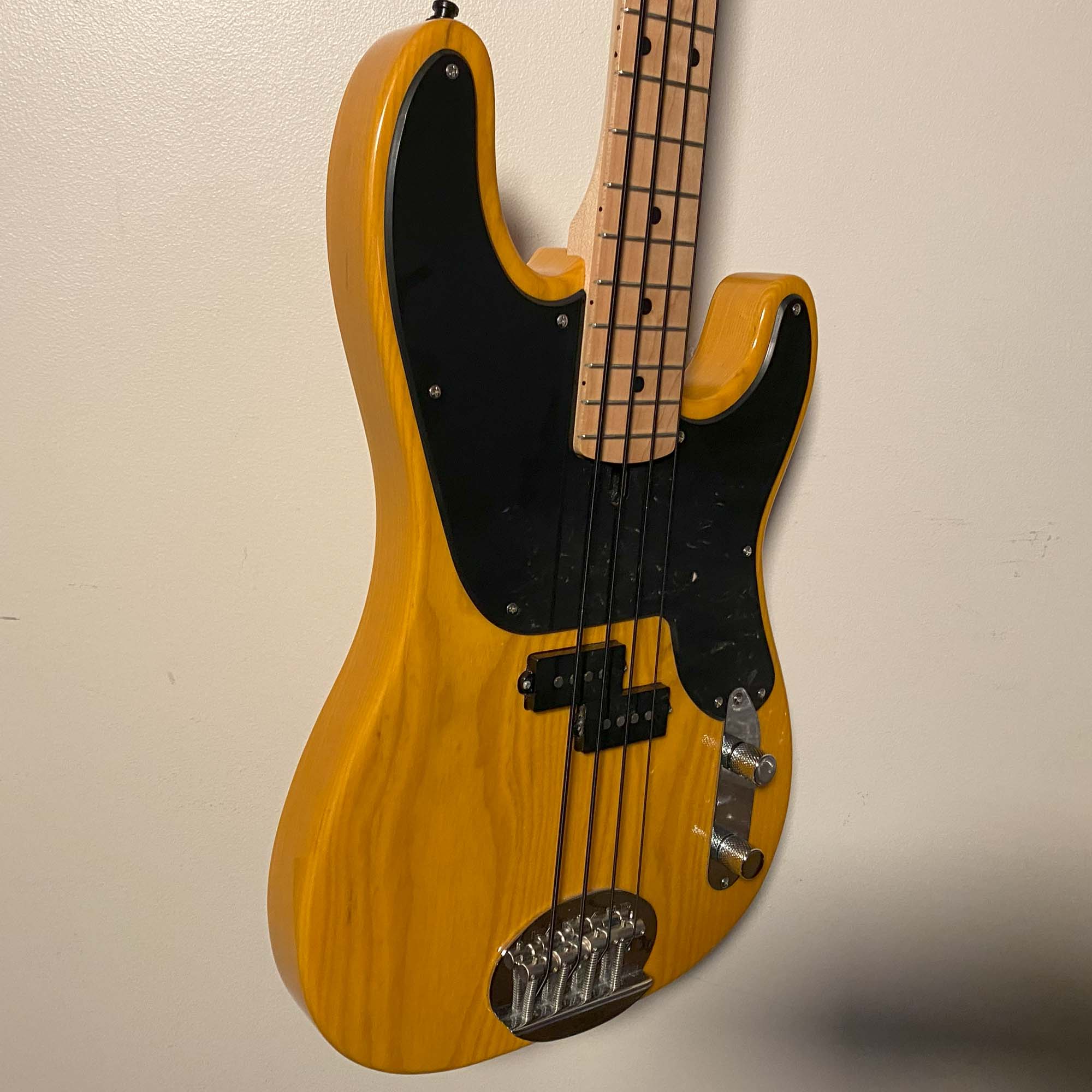 Used Lakland Skyline 44-51