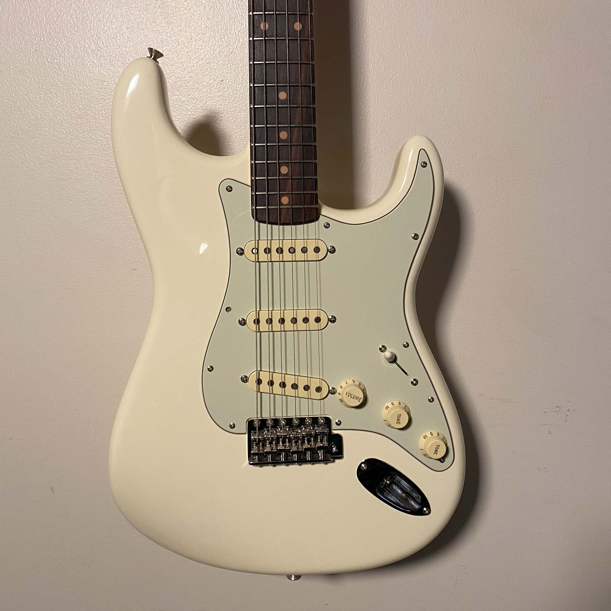 American Vintage II 1961 Stratocaster Olympic White