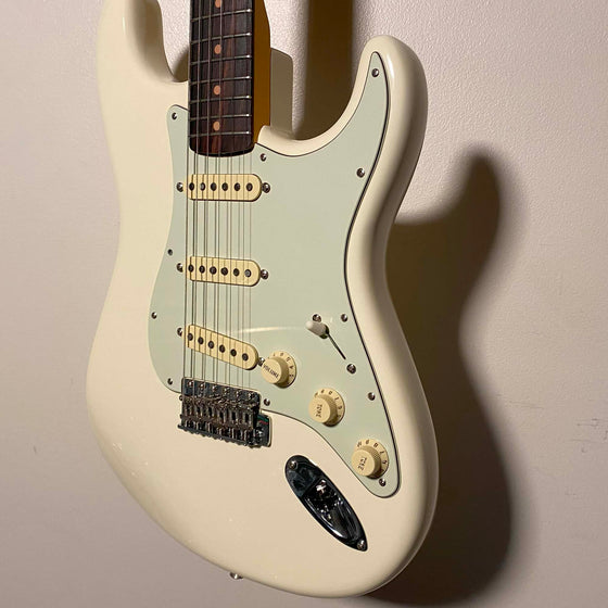 American Vintage II 1961 Stratocaster Olympic White