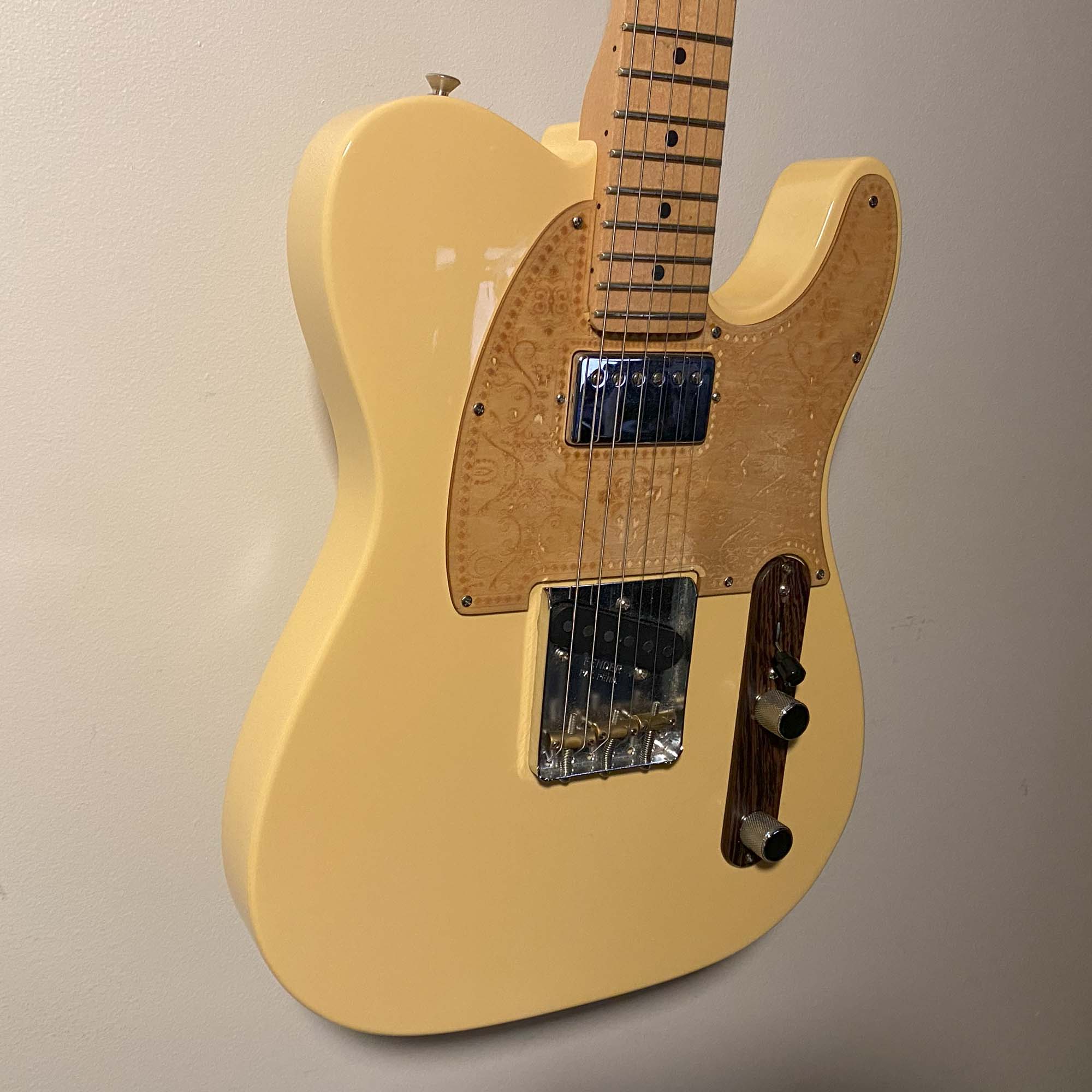 Used American Performer Telecaster Hum - Vintage White