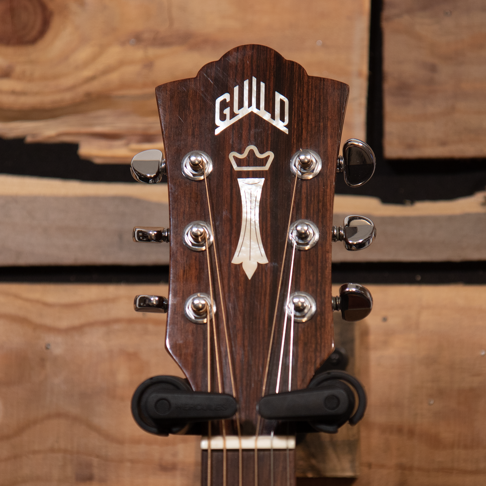 Guild GAD-25NAT
