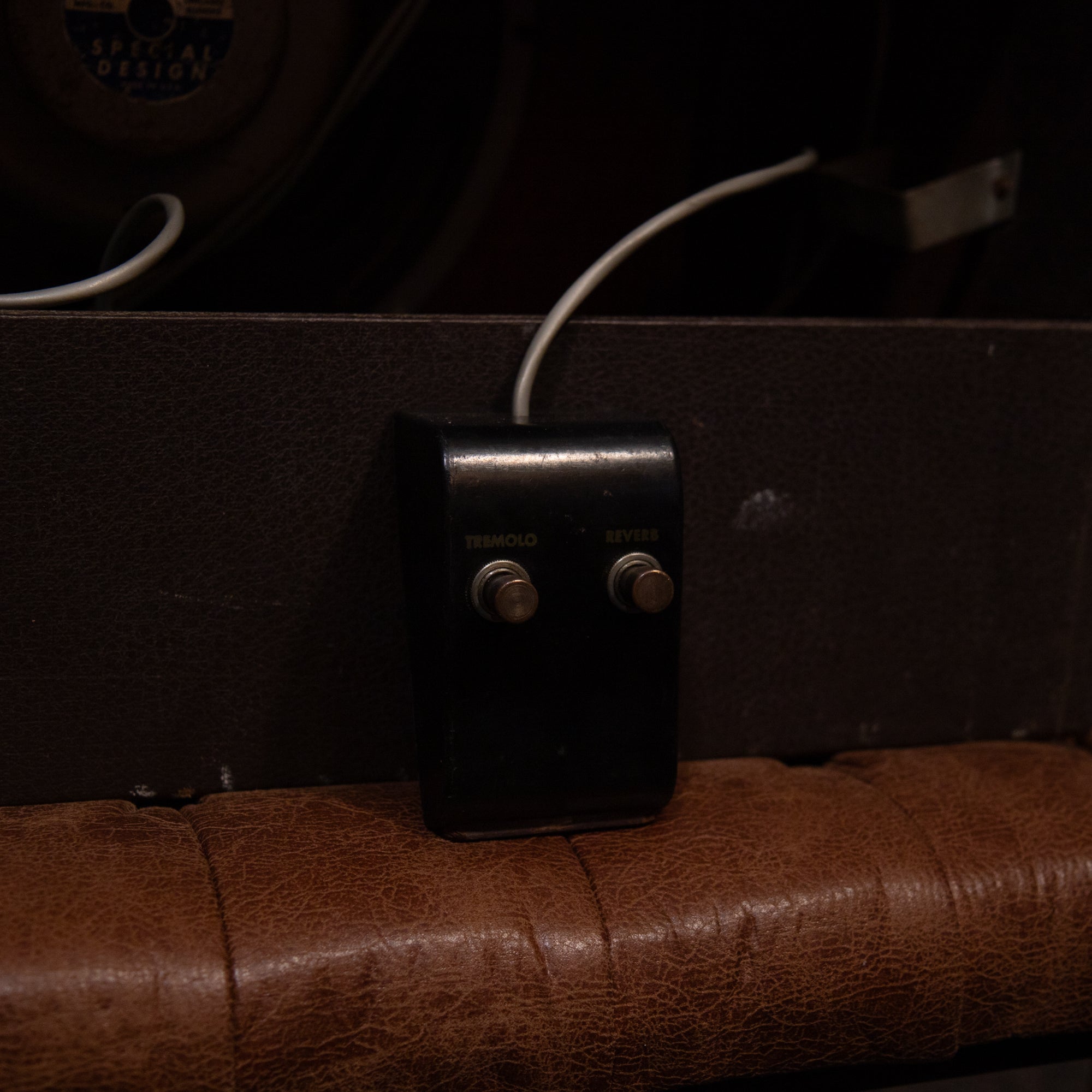 1963 Gibson GA-19RVT Falcon