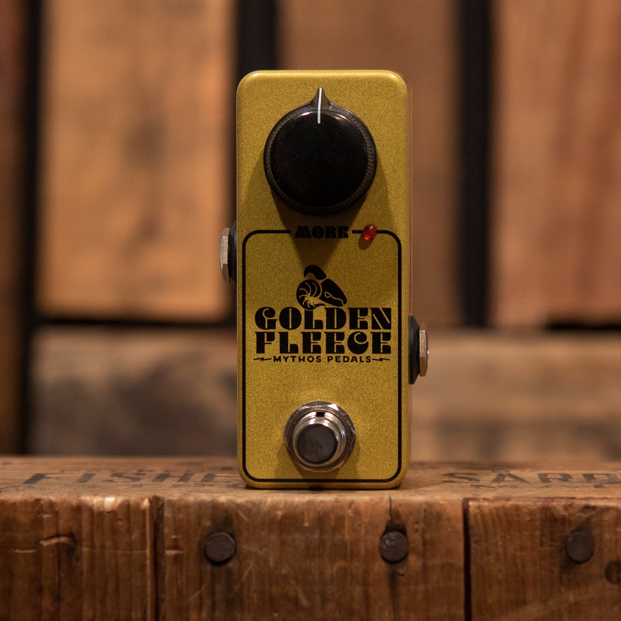 Mythos Pedals Golden Fleece Fuzz