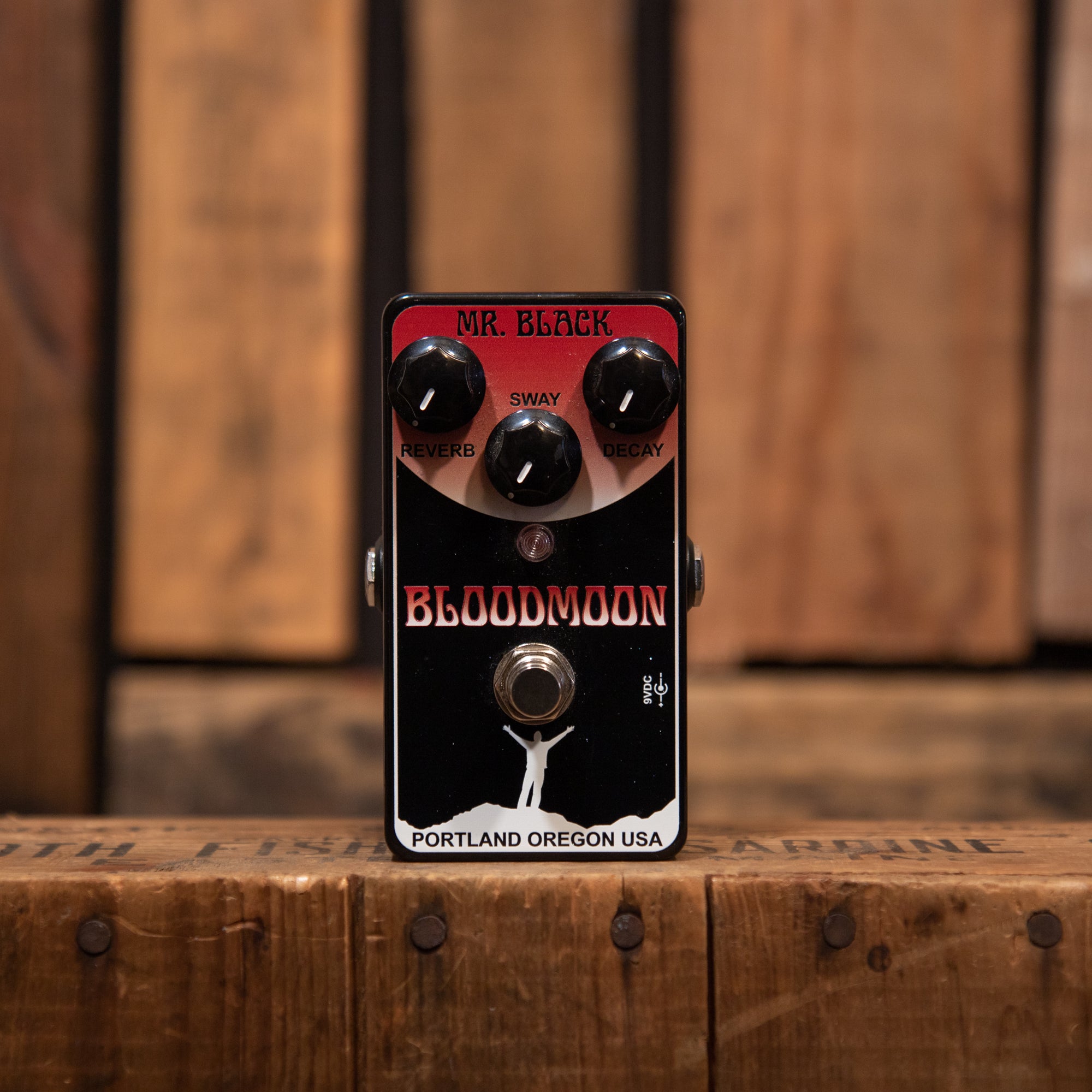 Mr. Black Bloodmoon Reverb