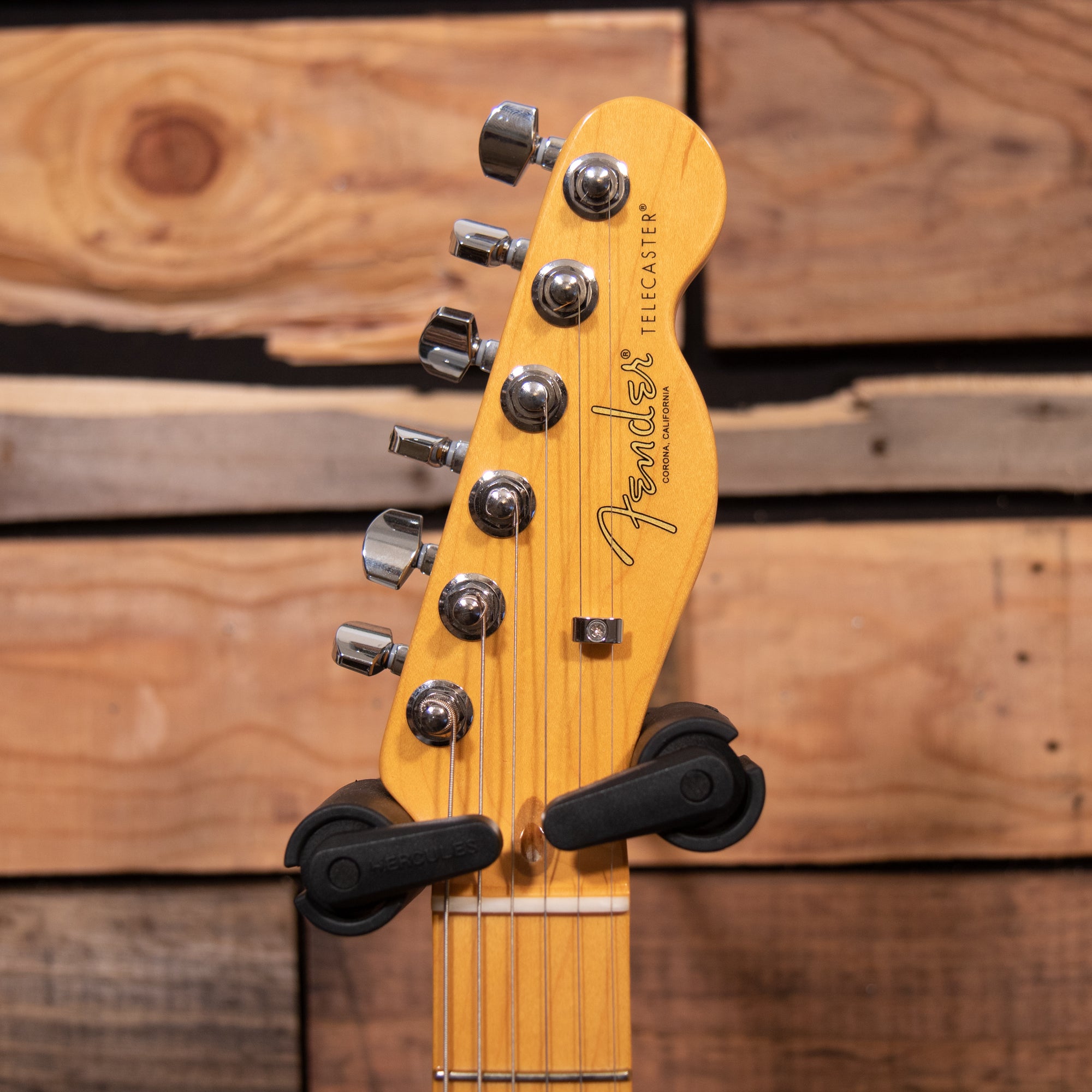 Fender American Professional II Telecaster - 3 Tone Sunburst