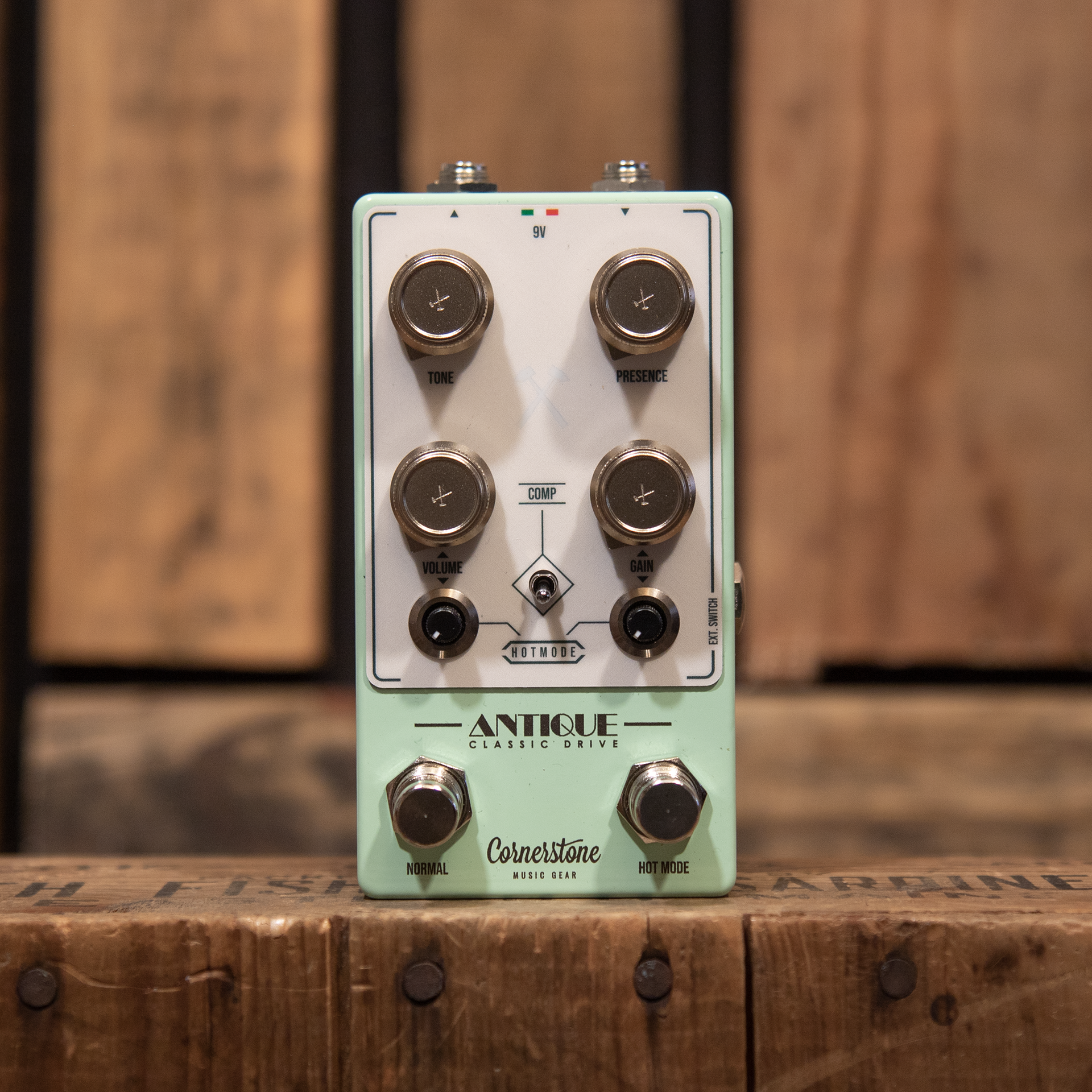 ギター Cornerstone Music Gear Antique v3 クラシックなTS系をインスパイアした2チャンネル・ドライブ