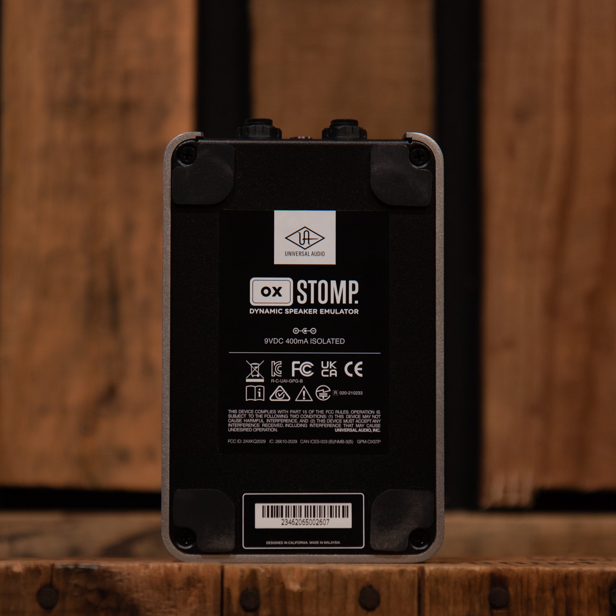 Universal Audio OX Stomp Dynamic Speaker Emulator