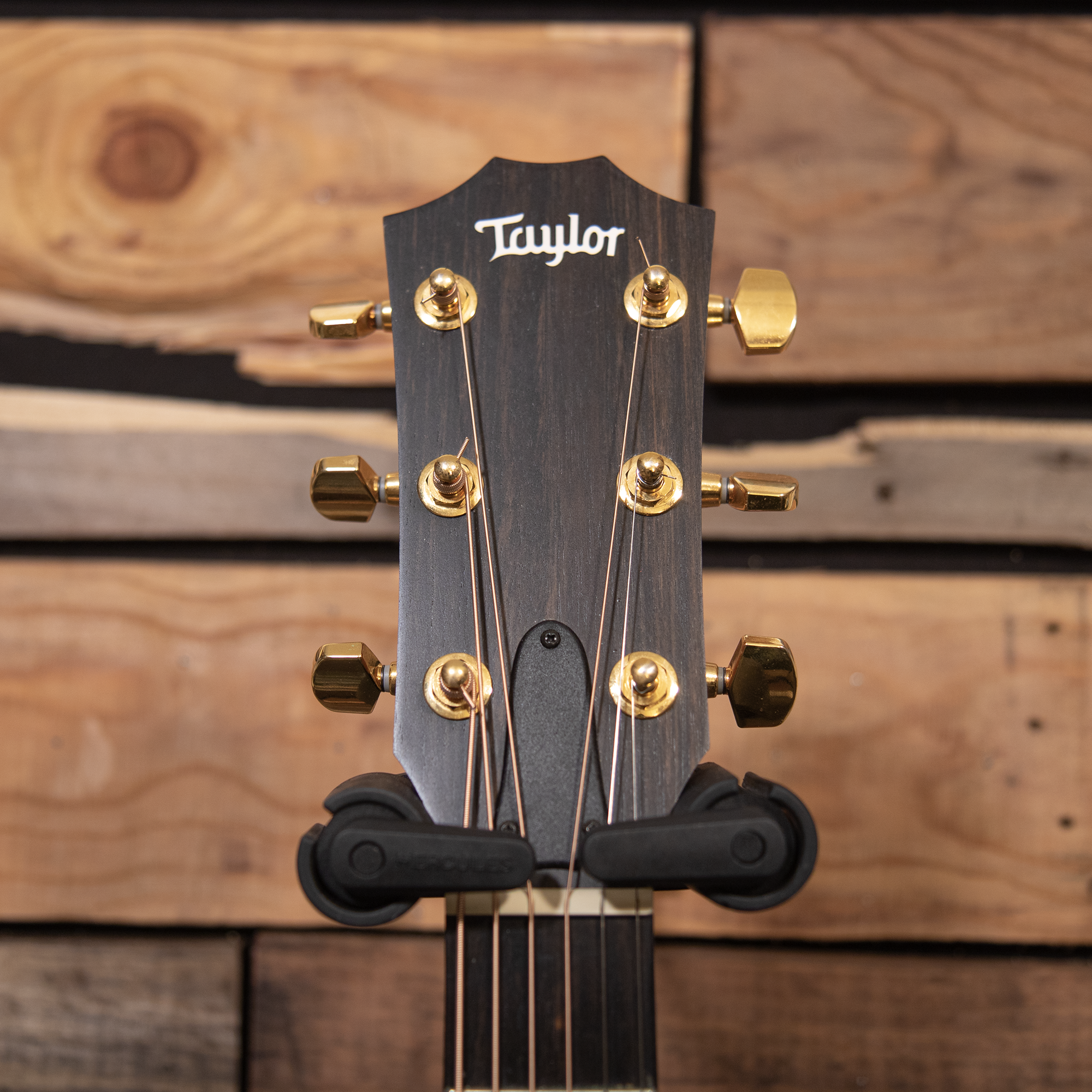 2021 Taylor 224ce Koa DLX