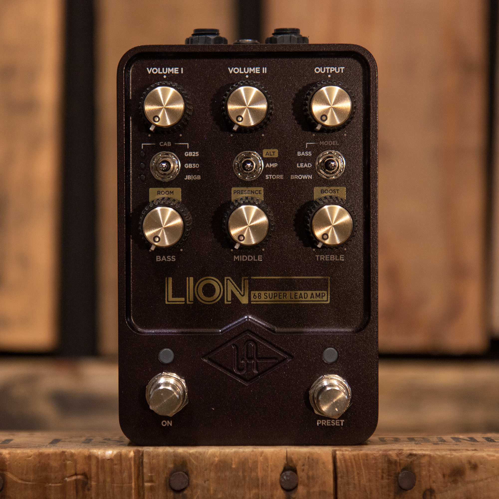 Universal Audio Lion '68 Super Lead Amp