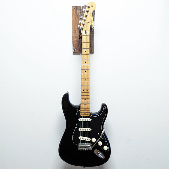 Fender Player Stratocaster Electric Guitar Black 2018