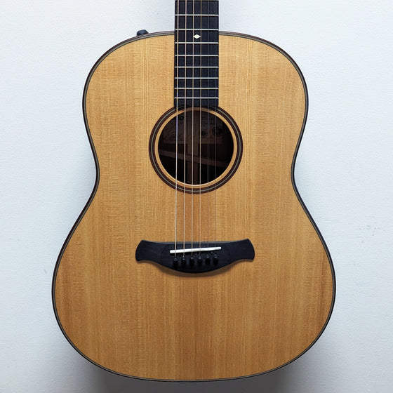 Taylor 517e Builder's Edition Acoustic-Electric Guitar