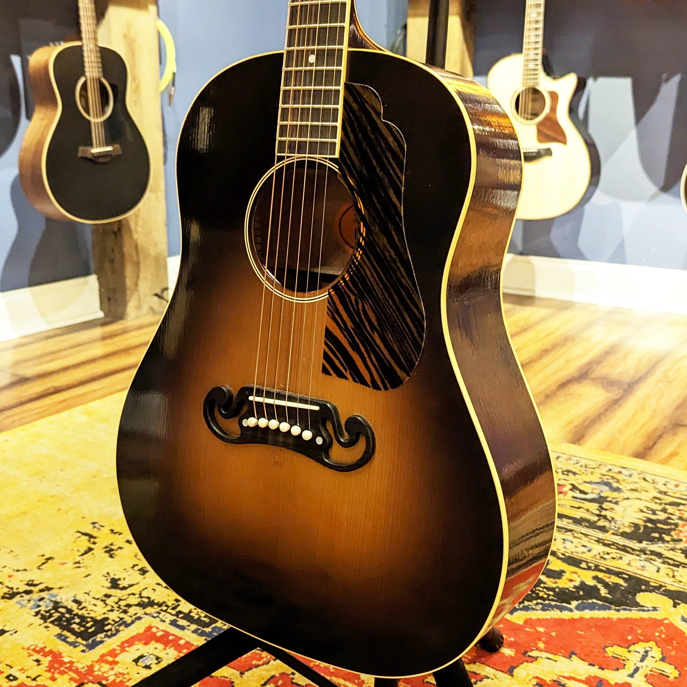 Gibson Custom Shop 1939 J-55 2020 NAMM Special Acoustic-Electric Guitar Vintage Sunburst w/OHSC