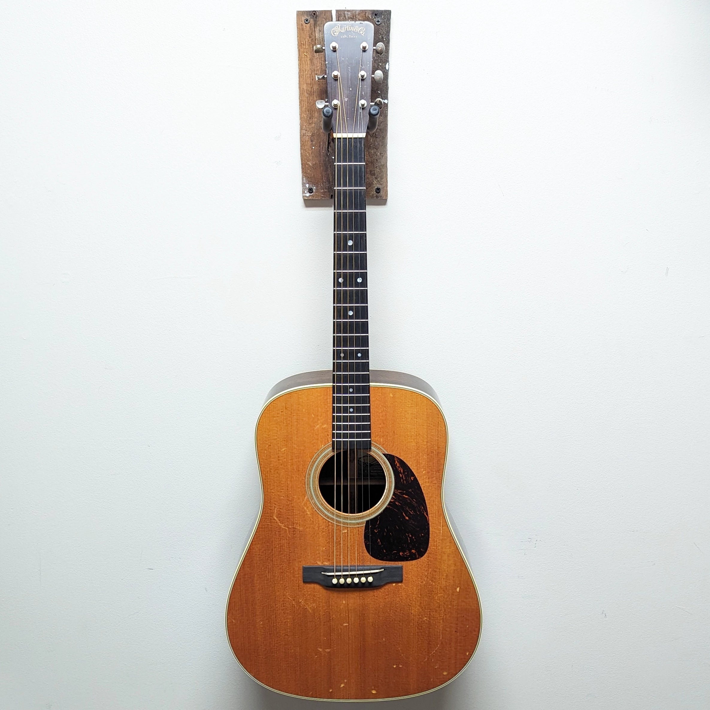 Martin D-28 Rich Robinson Acoustic Guitar w/HSC