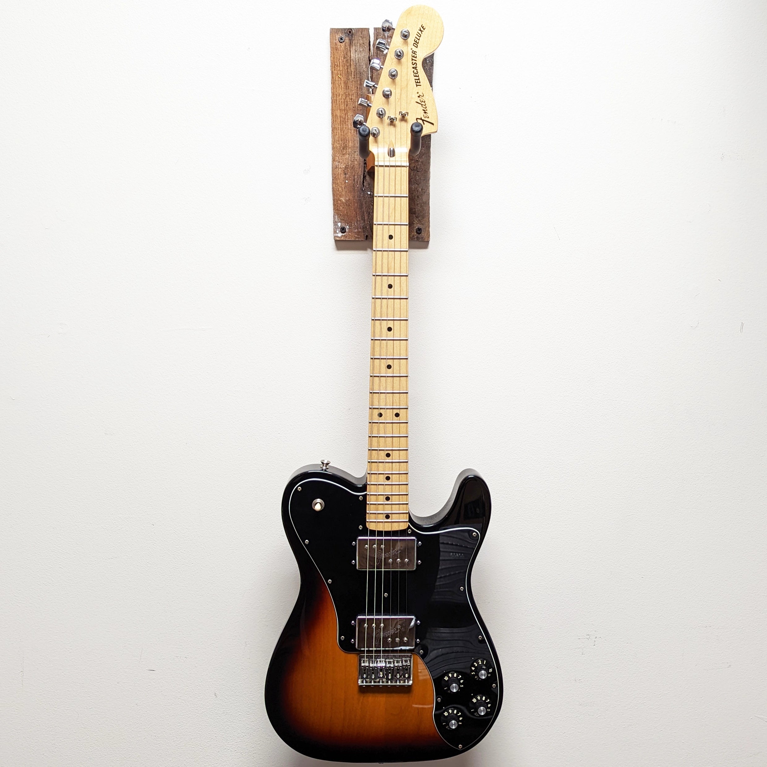 Fender '72 Reissue Telecaster Deluxe Electric Guitar Sunburst 2014