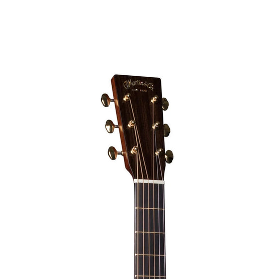 Martin D-18E Modern Deluxe Acoustic-Electric Guitar