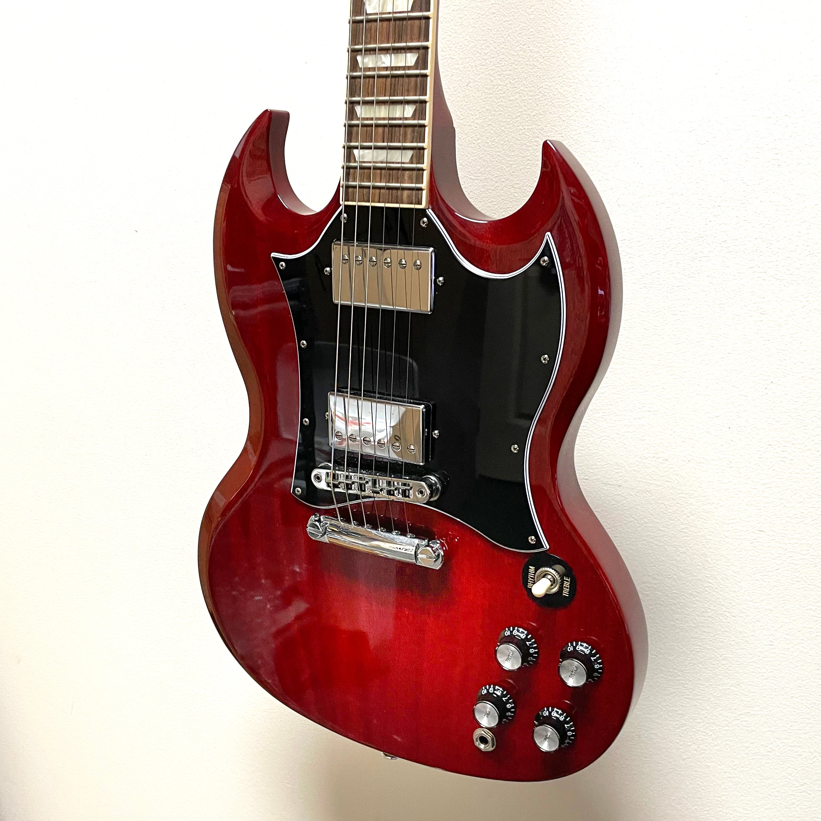 Gibson SG Heritage Cherry 2019 w/ leather gig bag