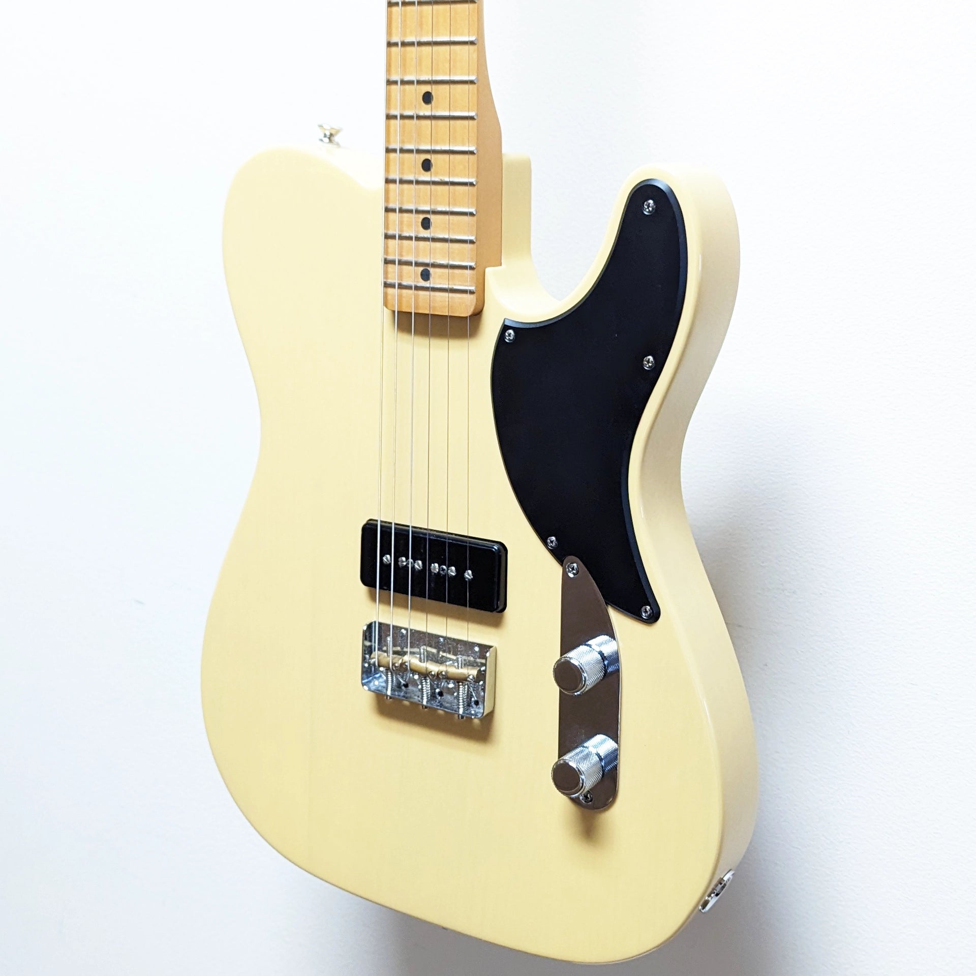 Fender Noventa Telecaster Electric Guitar Vintage Blonde 2021 w/Gig Bag