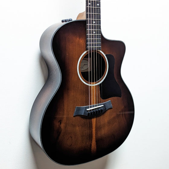 Taylor 224ce Koa Deluxe Acoustic-Electric Guitar 2021 w/HSC